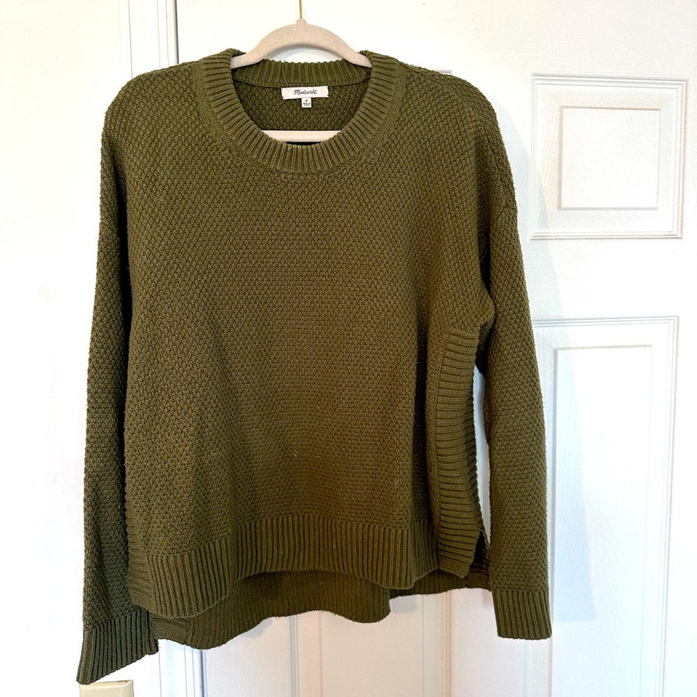 Maxwell Sz M crewneck cotton pullover sweater